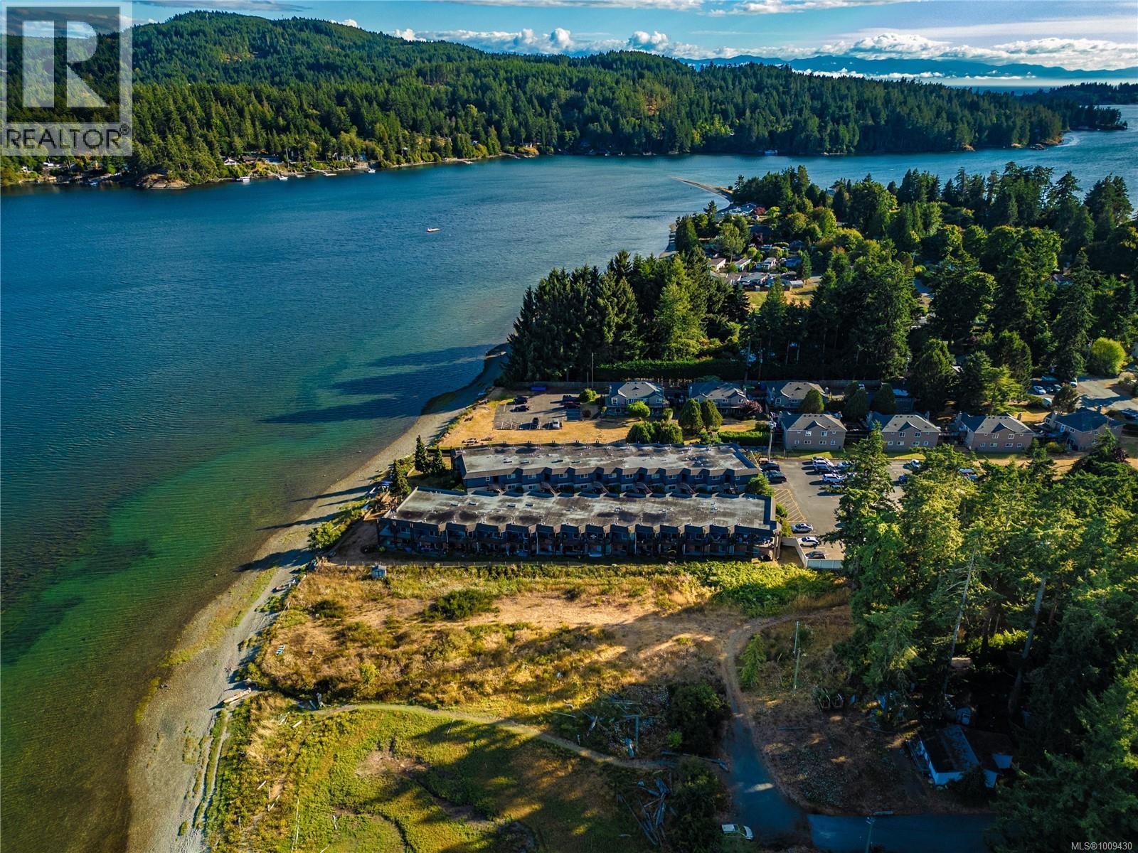 6107 Seabroom Rd, Sooke, British Columbia