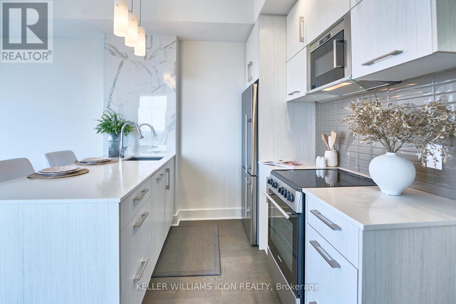 1707 - 255 Bay Street, Ottawa, Ontario  K1R 0C5 - Photo 13 - X12340629