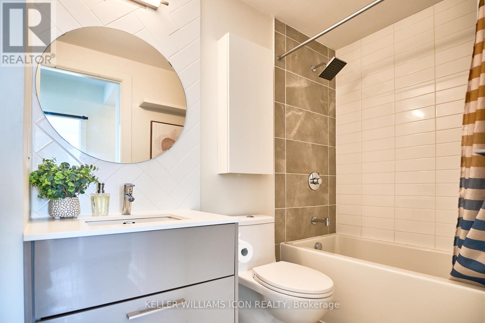 1707 - 255 Bay Street, Ottawa, Ontario  K1R 0C5 - Photo 23 - X12340629