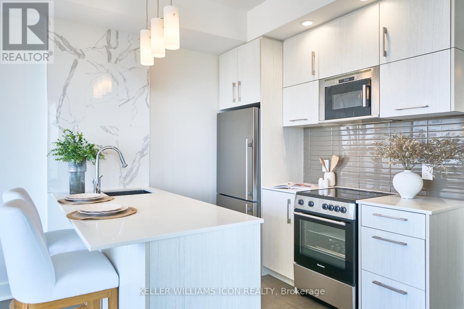 1707 - 255 Bay Street, Ottawa, Ontario  K1R 0C5 - Photo 14 - X12340629