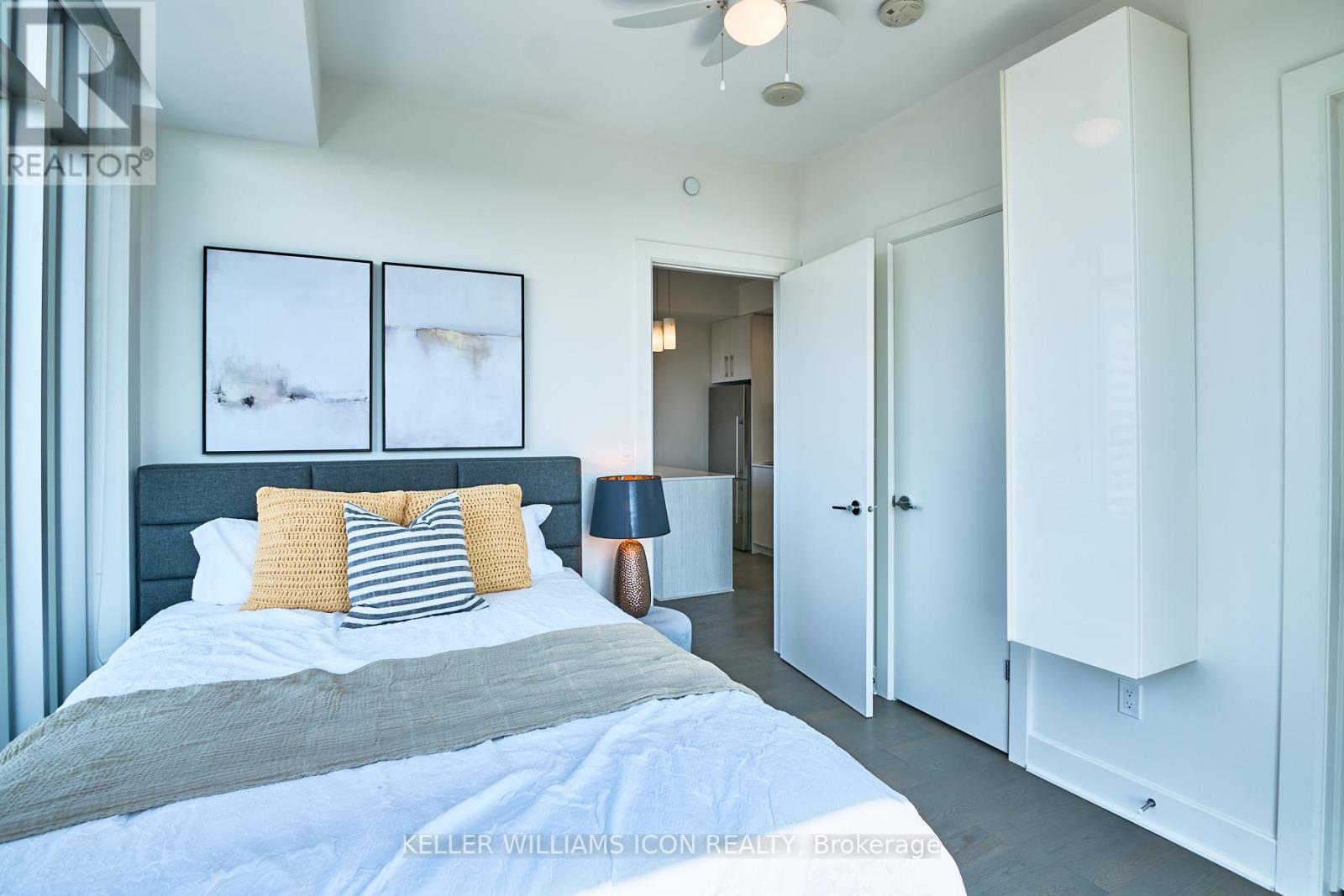 1707 - 255 Bay Street, Ottawa, Ontario  K1R 0C5 - Photo 18 - X12340629