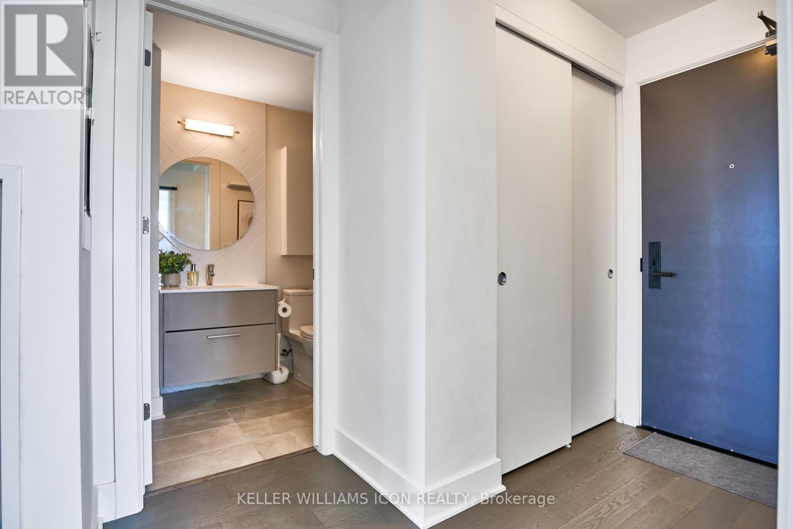 1707 - 255 Bay Street, Ottawa, Ontario  K1R 0C5 - Photo 26 - X12340629