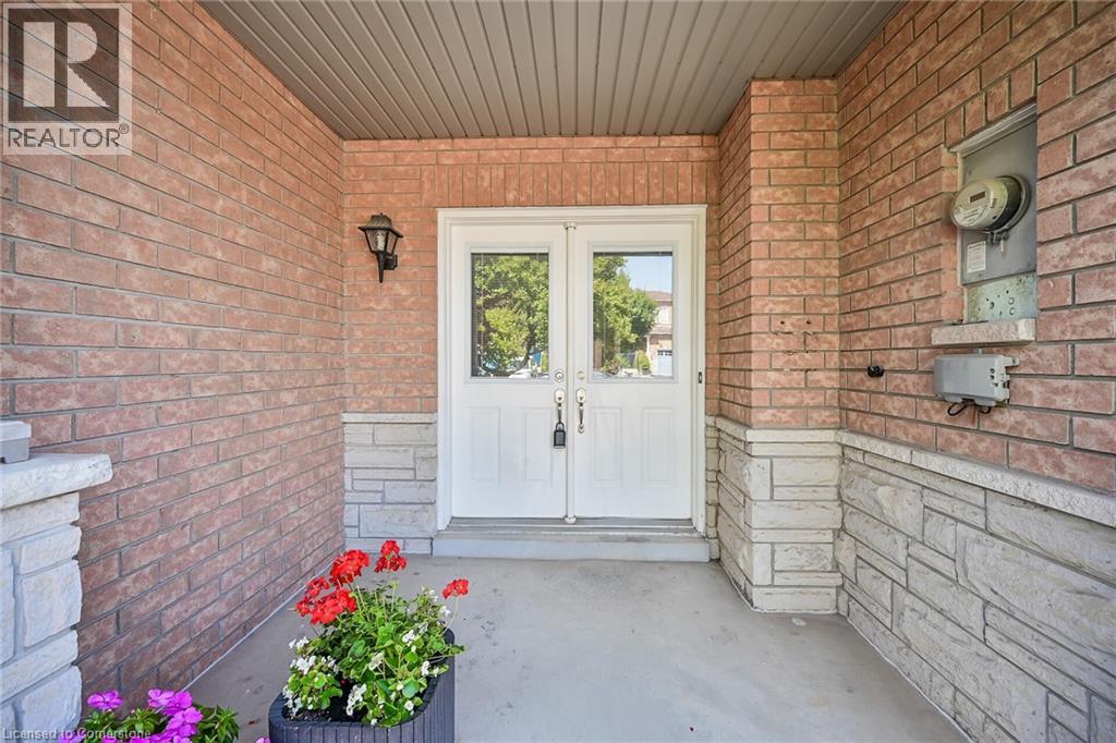 Property at 5648 EVELYN Lane image 2