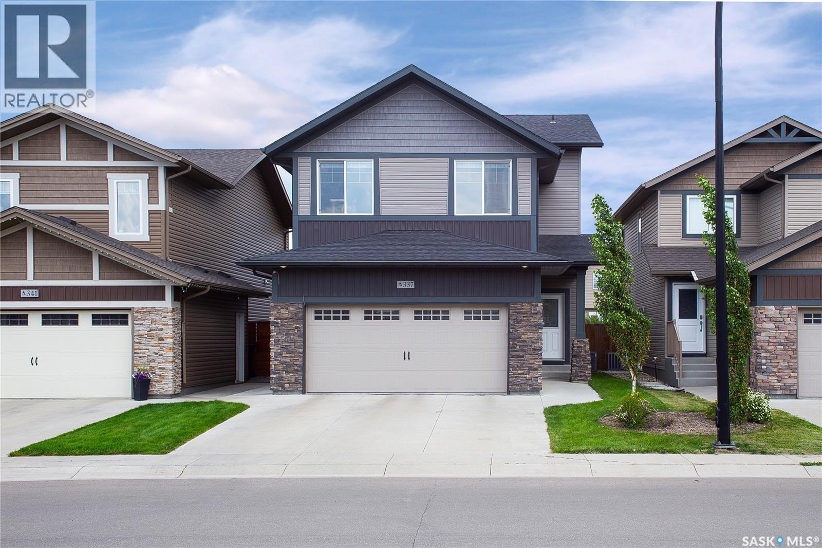Property at 337 GERMAIN MANOR image 1