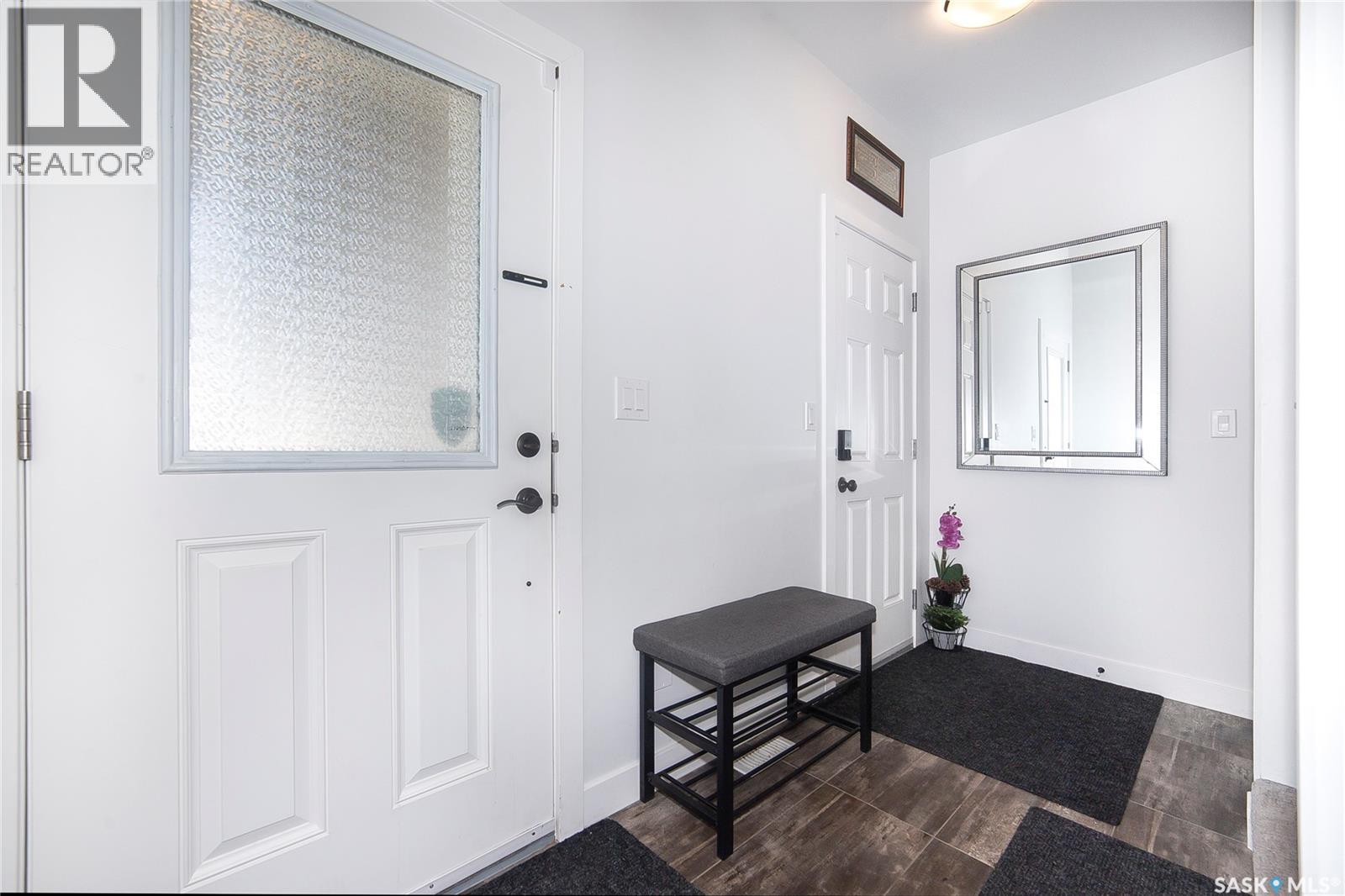 Property at 337 GERMAIN MANOR image 5