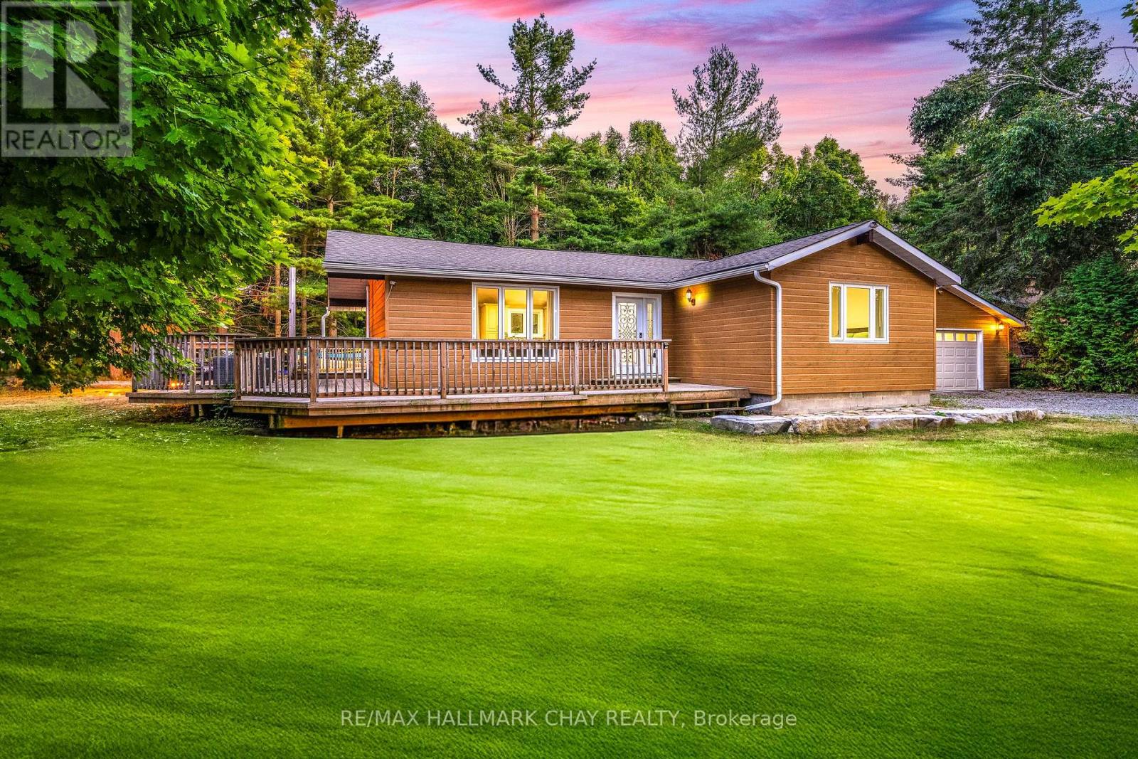 135 Big Bay Point Road, Innisfil, Ontario  L9S 2N3 - Photo 5 - N12340687