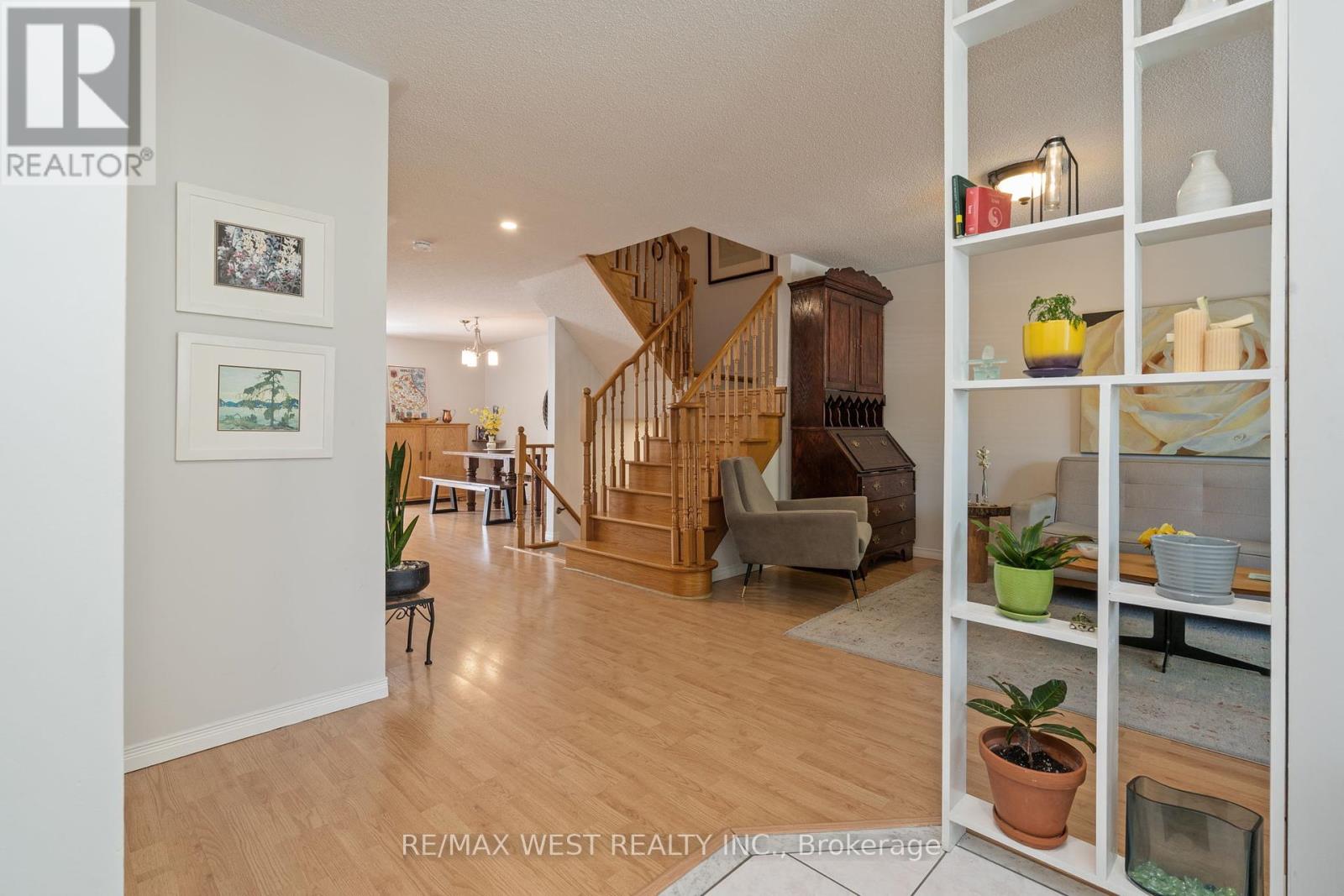Property at 125 COLLE MELITO WAY image 4