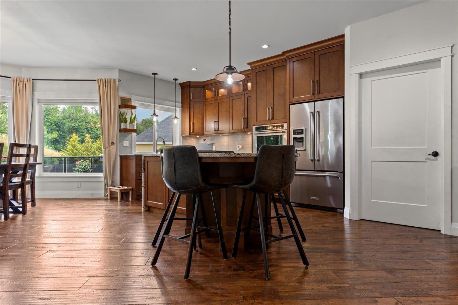 Property at 10457 WOODROSE PLACE image 4