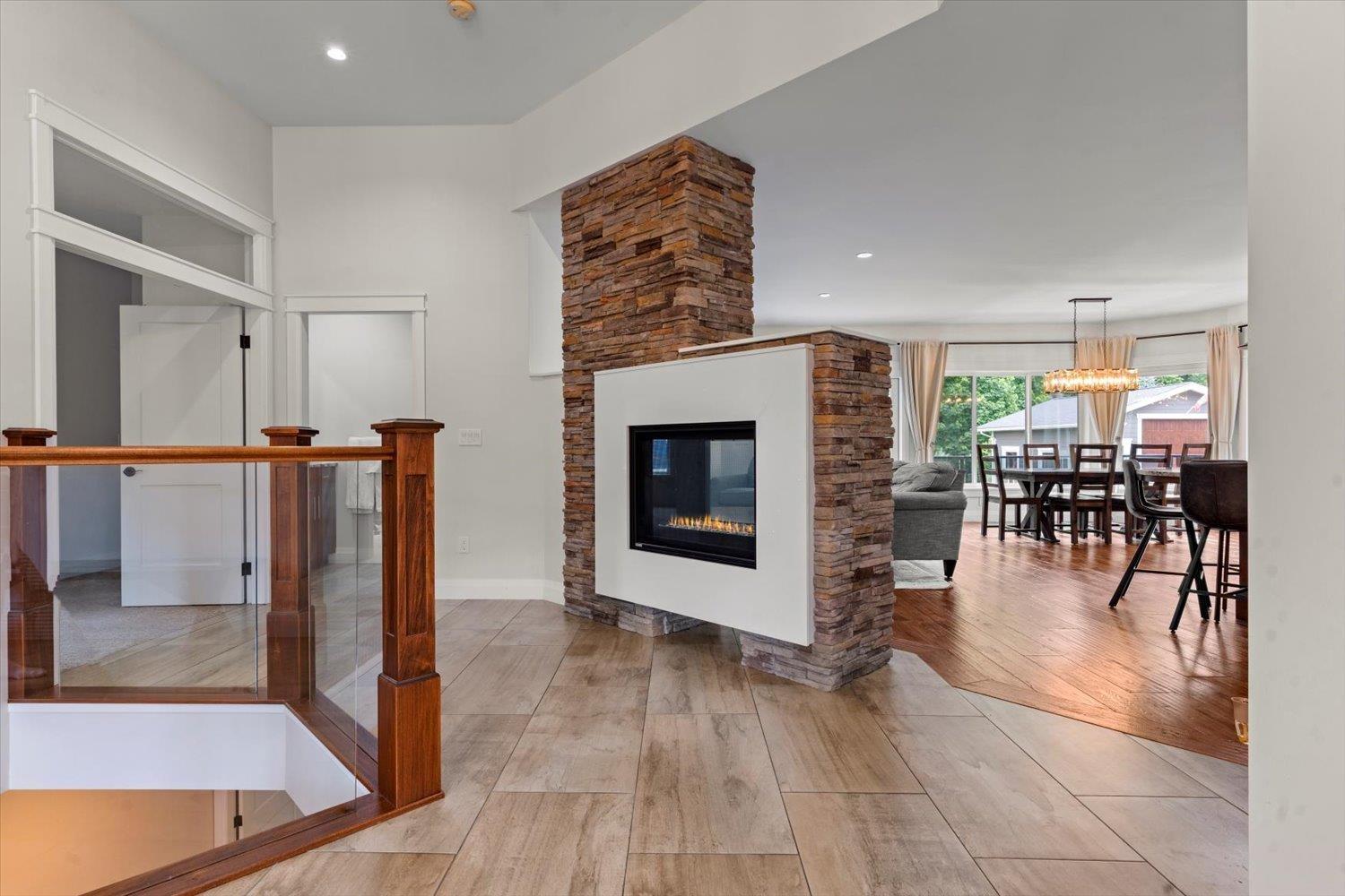 Property at 10457 WOODROSE PLACE image 3