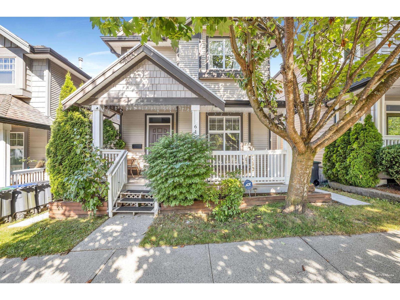 6192 150 Street, Surrey, British Columbia  V3S 3H8 - Photo 2 - R3035445