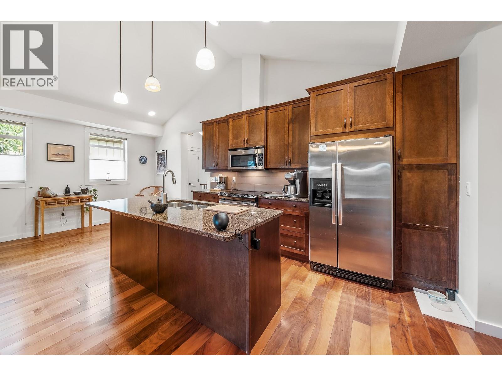 511 Yates Road Unit# 214, Kelowna, British Columbia  V1V 2X2 - Photo 4 - 10358930