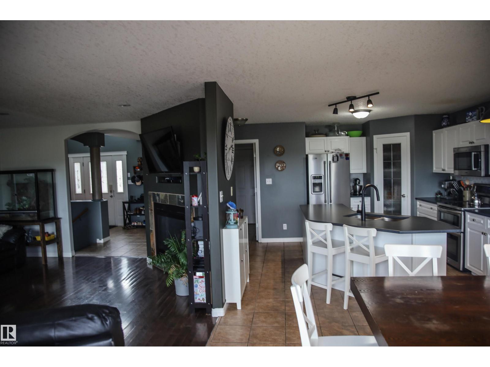 9221 91 Avenue, Lac La Biche, Alberta  T0A 2C0 - Photo 10 - E4452482