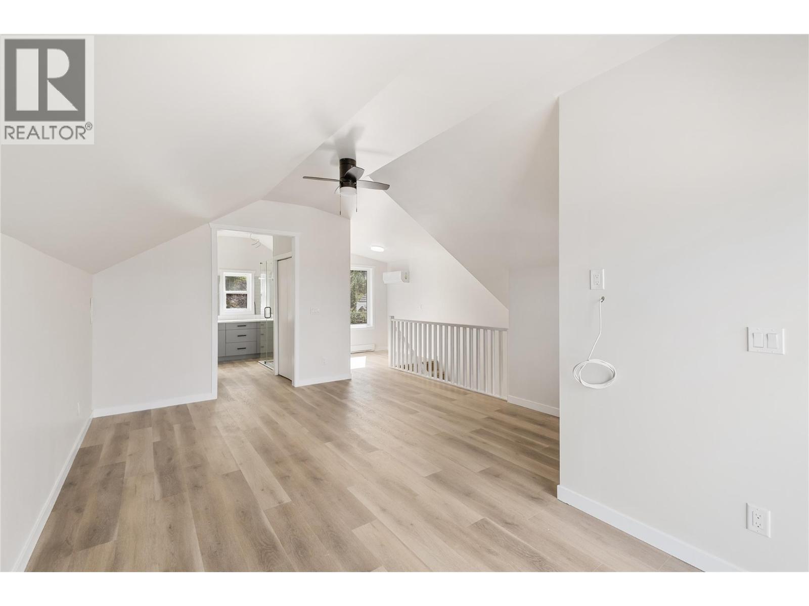 6736 Marbella Loop, Kelowna, British Columbia  V0E 1S0 - Photo 9 - 10359167