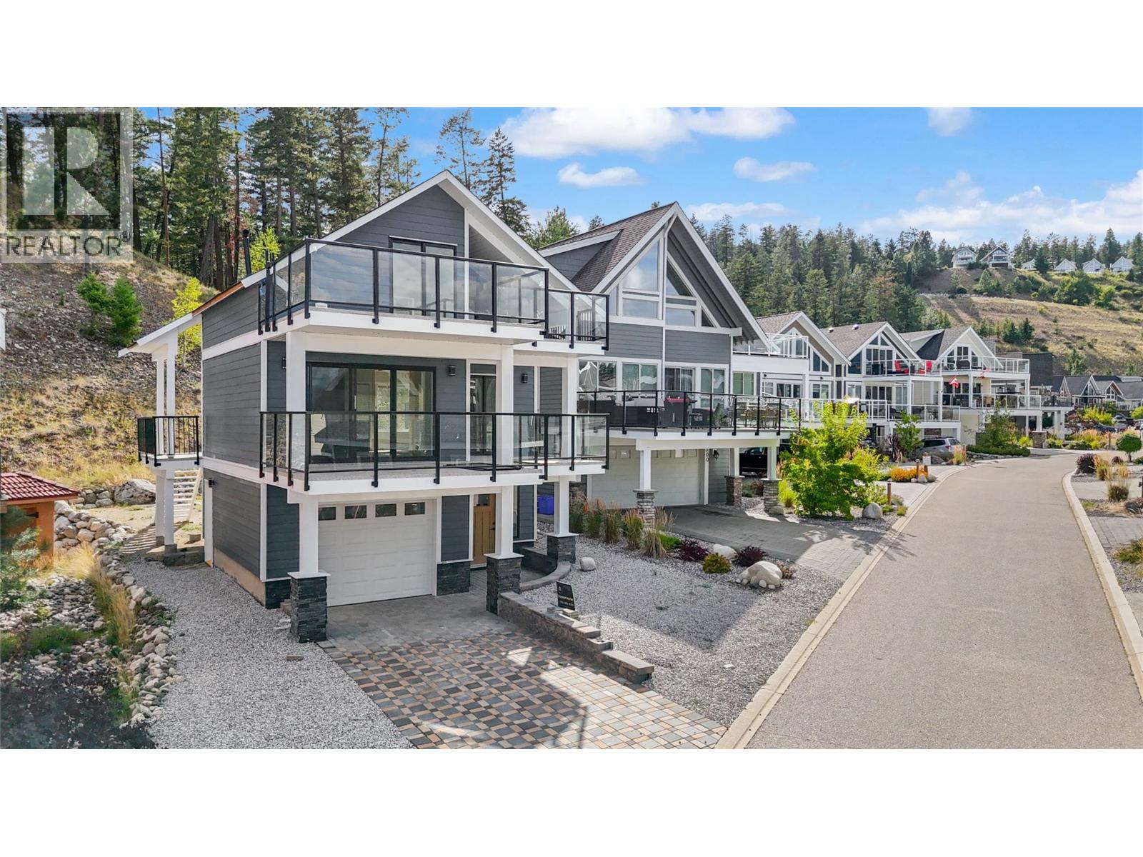 6736 Marbella Loop, kelowna, British Columbia