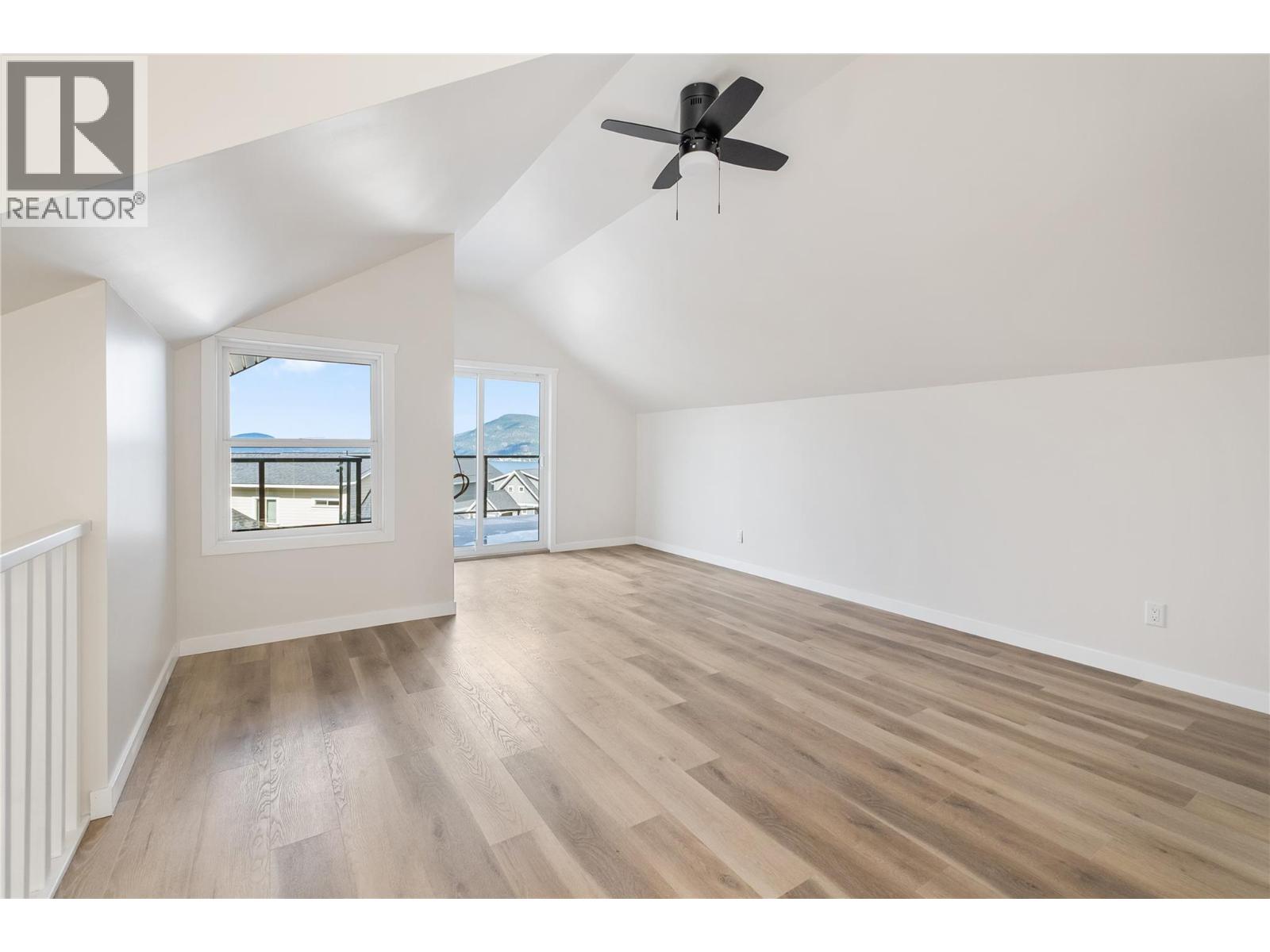 6736 Marbella Loop, Kelowna, British Columbia  V0E 1S0 - Photo 7 - 10359167