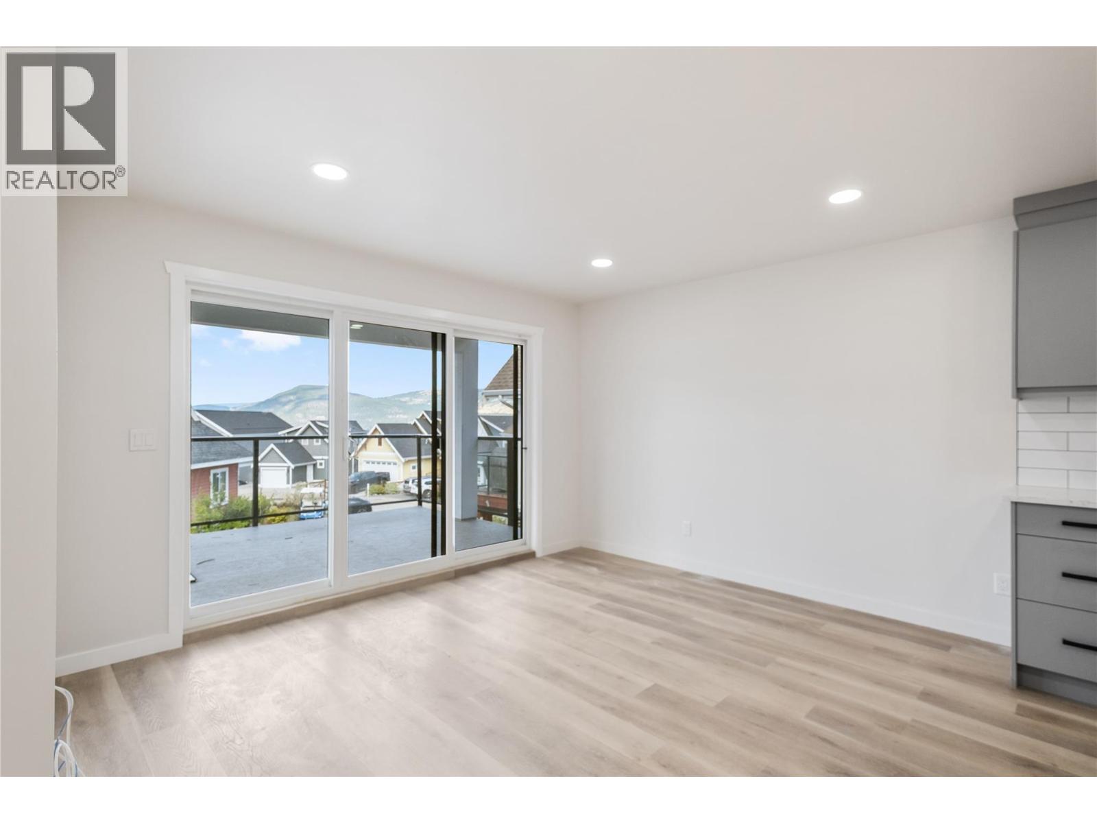 6736 Marbella Loop, Kelowna, British Columbia  V0E 1S0 - Photo 17 - 10359167