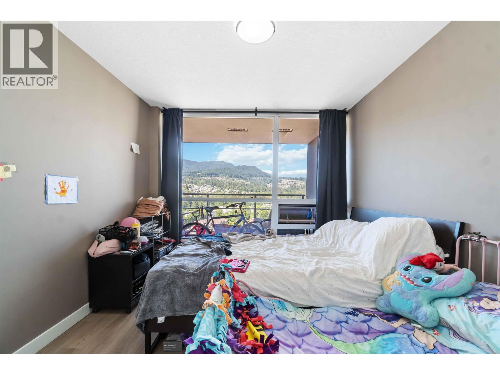 2102 2978 Glen Drive, Coquitlam, British Columbia  V3B 0C3 - Photo 18 - R3035413