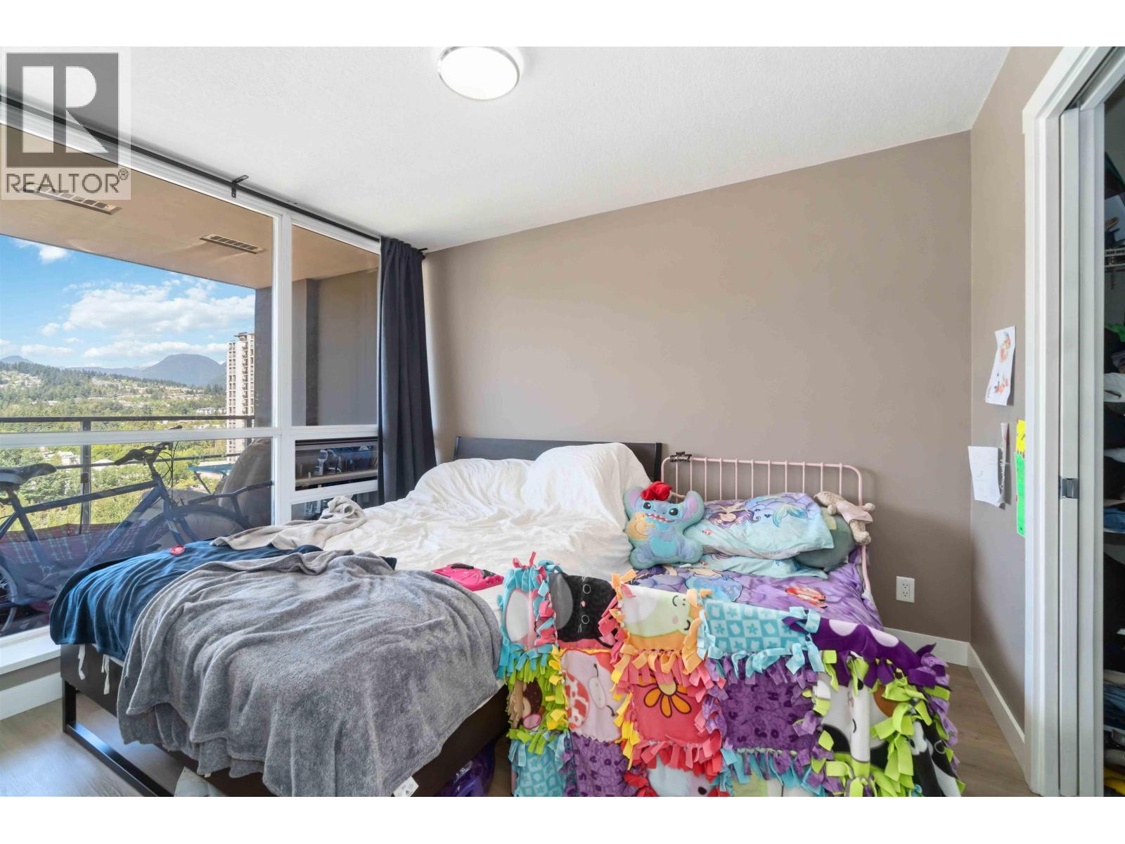 2102 2978 Glen Drive, Coquitlam, British Columbia  V3B 0C3 - Photo 17 - R3035413