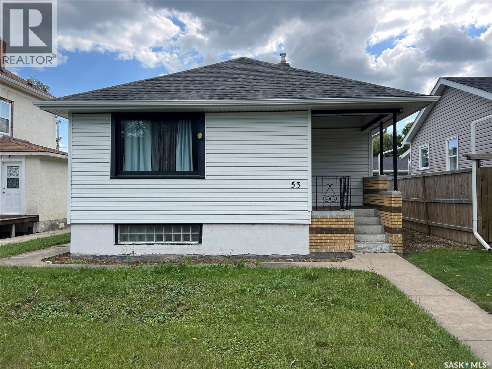 53 23rd Street E, Prince Albert, Saskatchewan  S6V 1P4 - Photo 1 - SK015323
