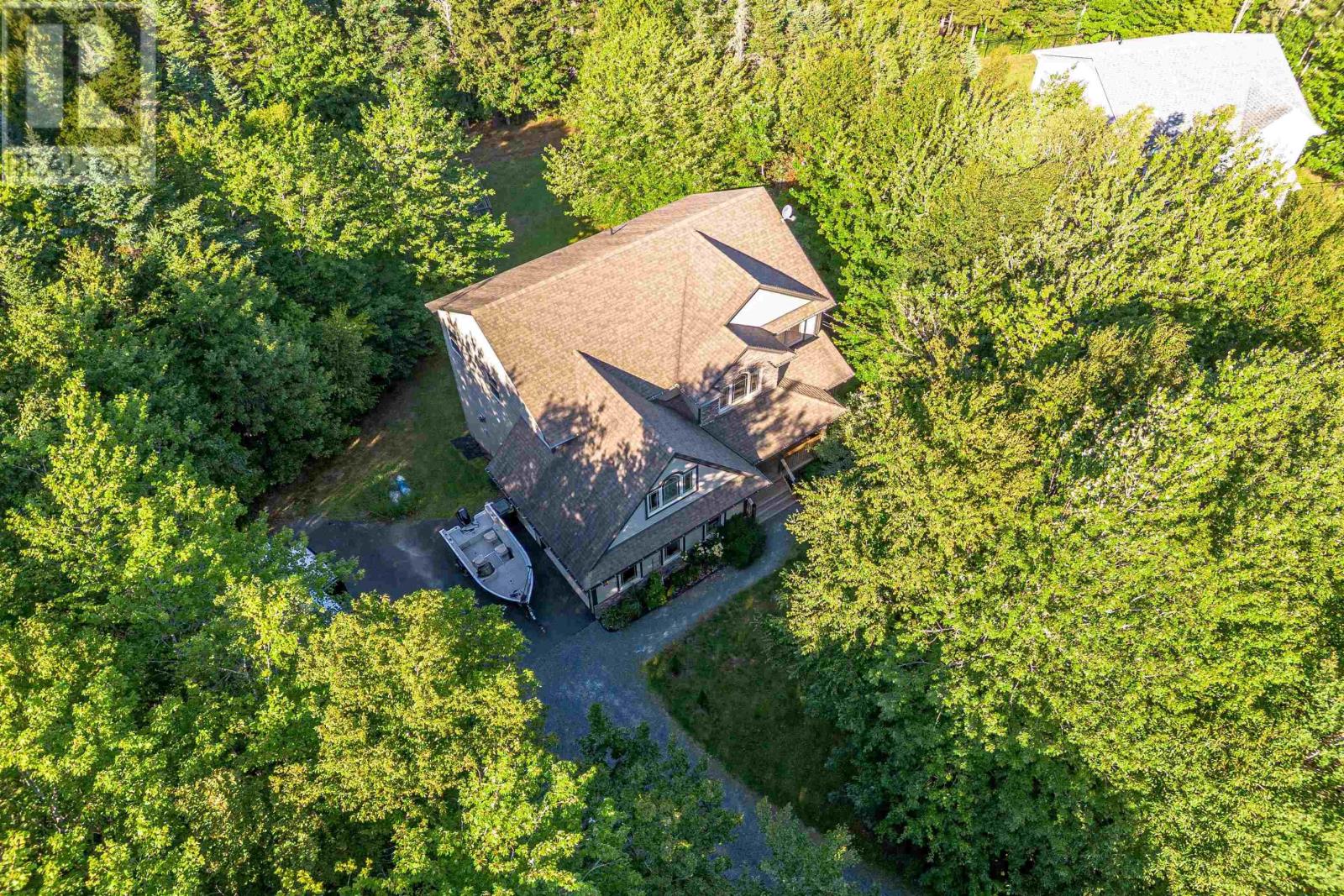 68 Magnate Court, Hammonds Plains, Nova Scotia  B4B 0B2 - Photo 2 - 202520042