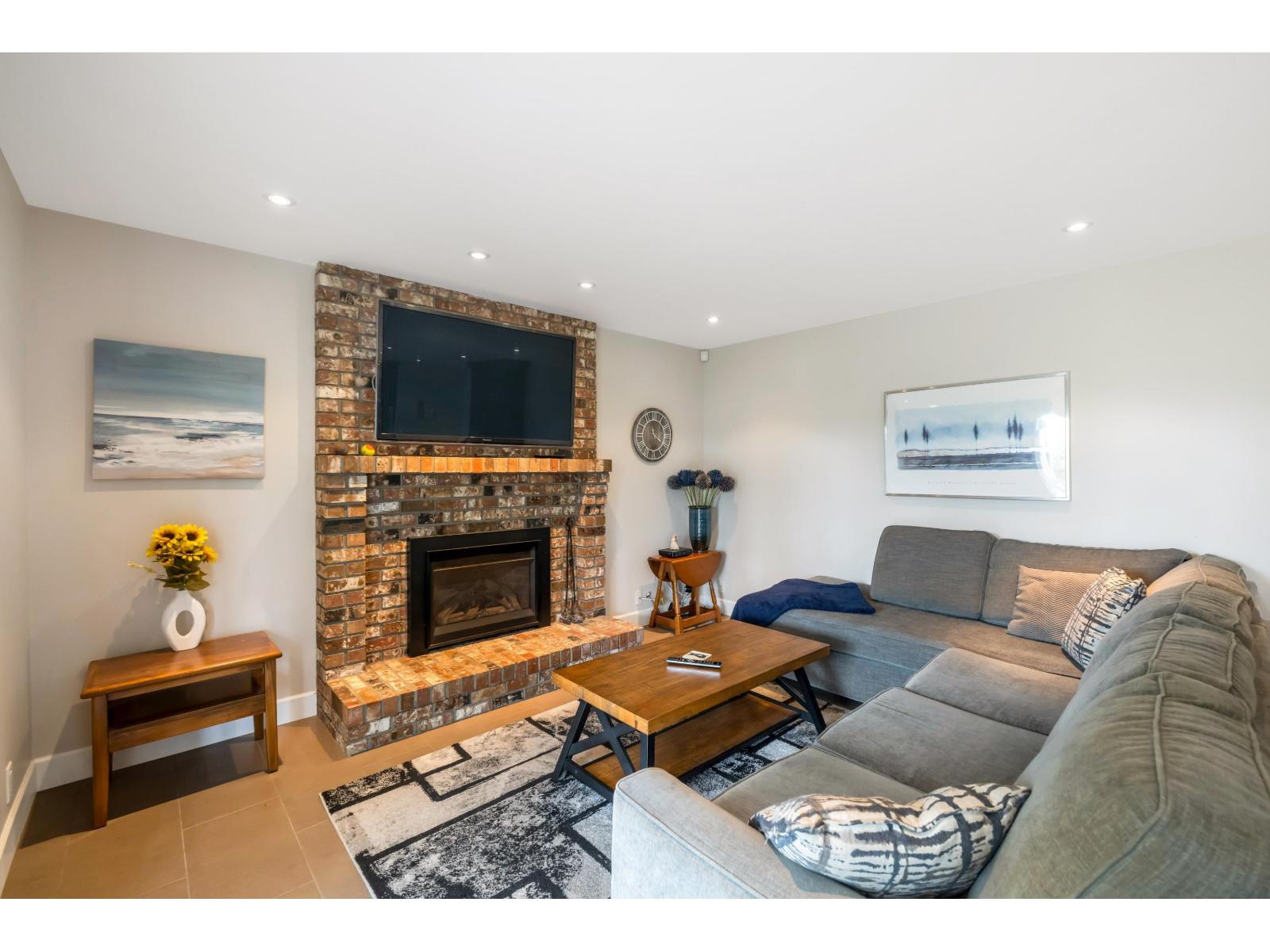 5644 E Sunrise Crescent, Surrey, British Columbia  V3S 7M5 - Photo 14 - R3025106