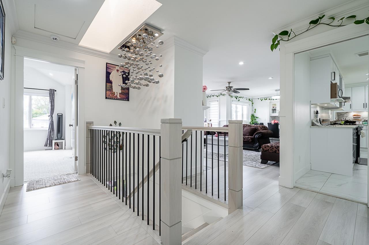 8736 140a Street, Surrey, British Columbia  V3W 0M4 - Photo 11 - R3036117