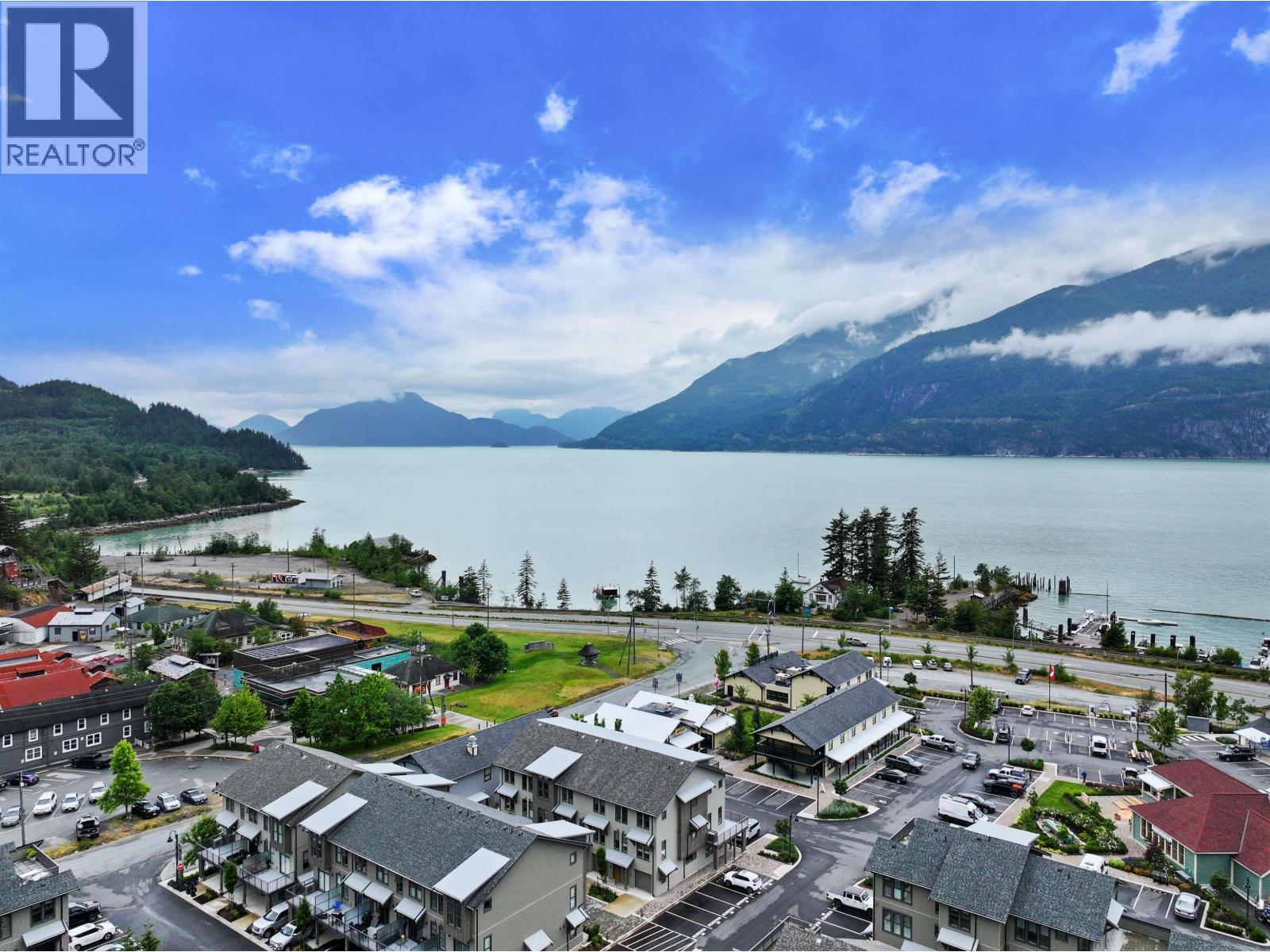 27 351 Copper Drive, Britannia Beach, British Columbia  V6Z 1N9 - Photo 2 - R3036449