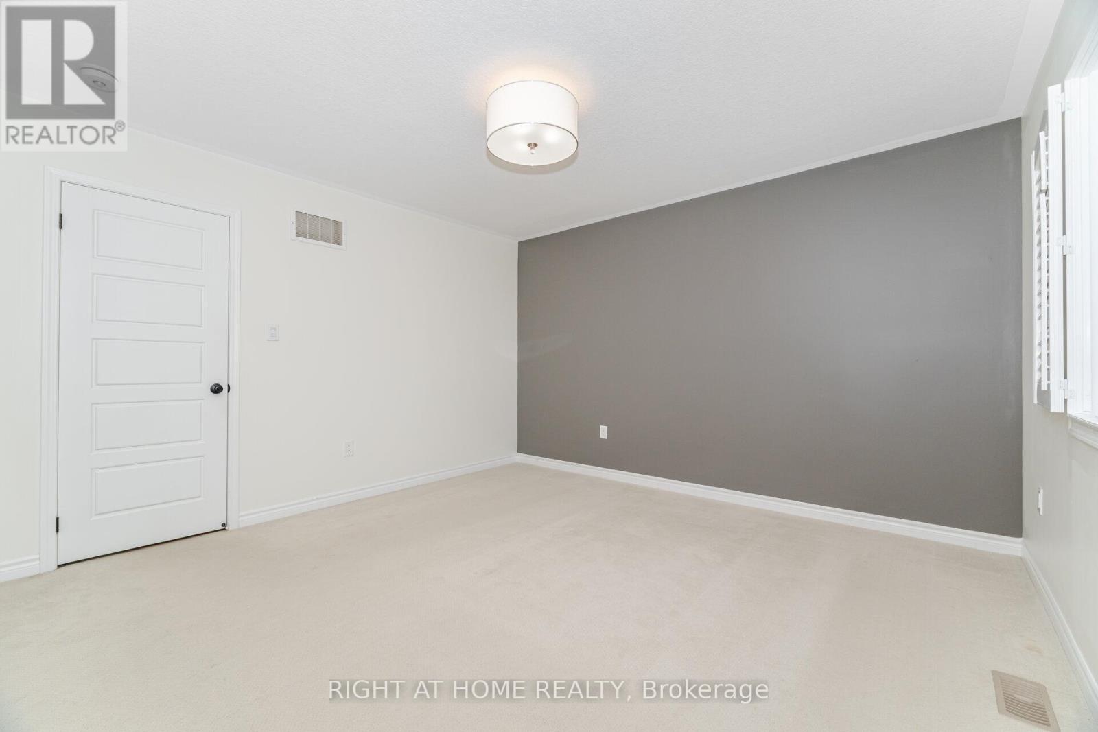 28 Pickett Place, Cambridge, Ontario N3E 0B4 - Photo 28 - X12340743