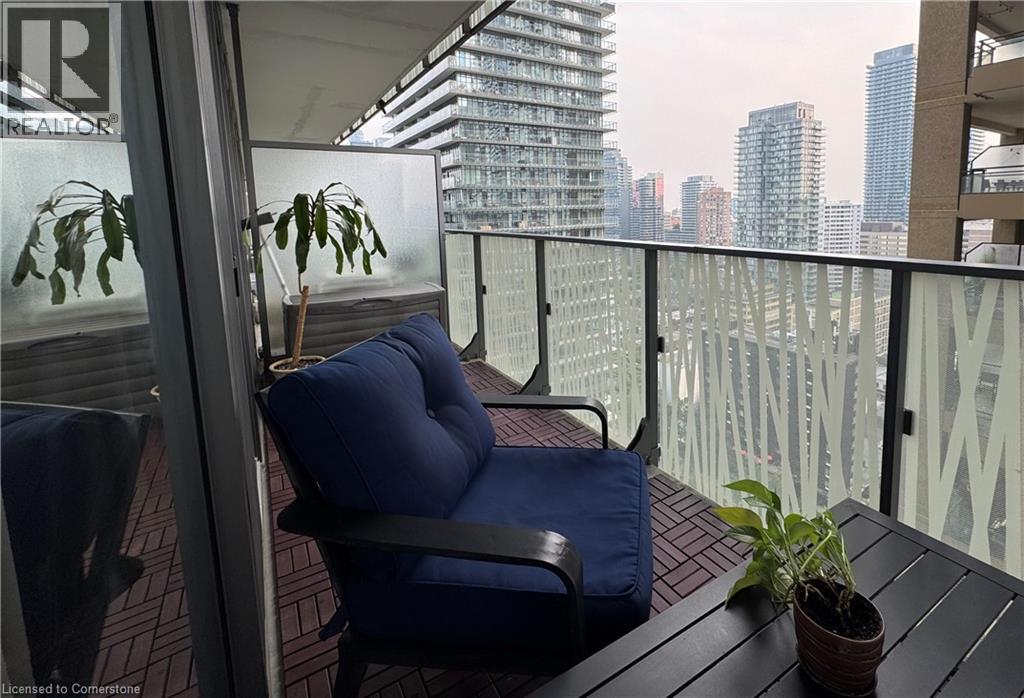 42 Charles Street E Unit# 2206, Toronto, Ontario  M4Y 1N3 - Photo 3 - 40759857