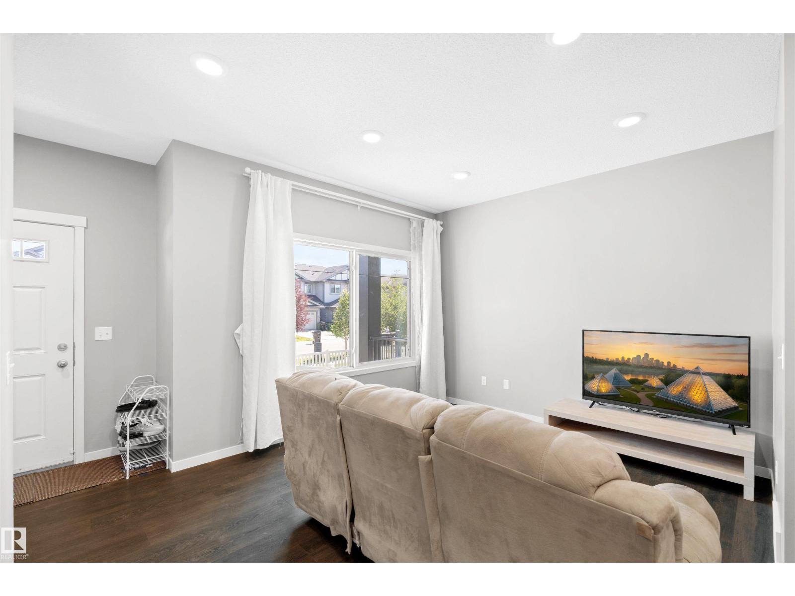 4320 Annett Cm Sw, Edmonton, Alberta  T6W 2V5 - Photo 4 - E4452608