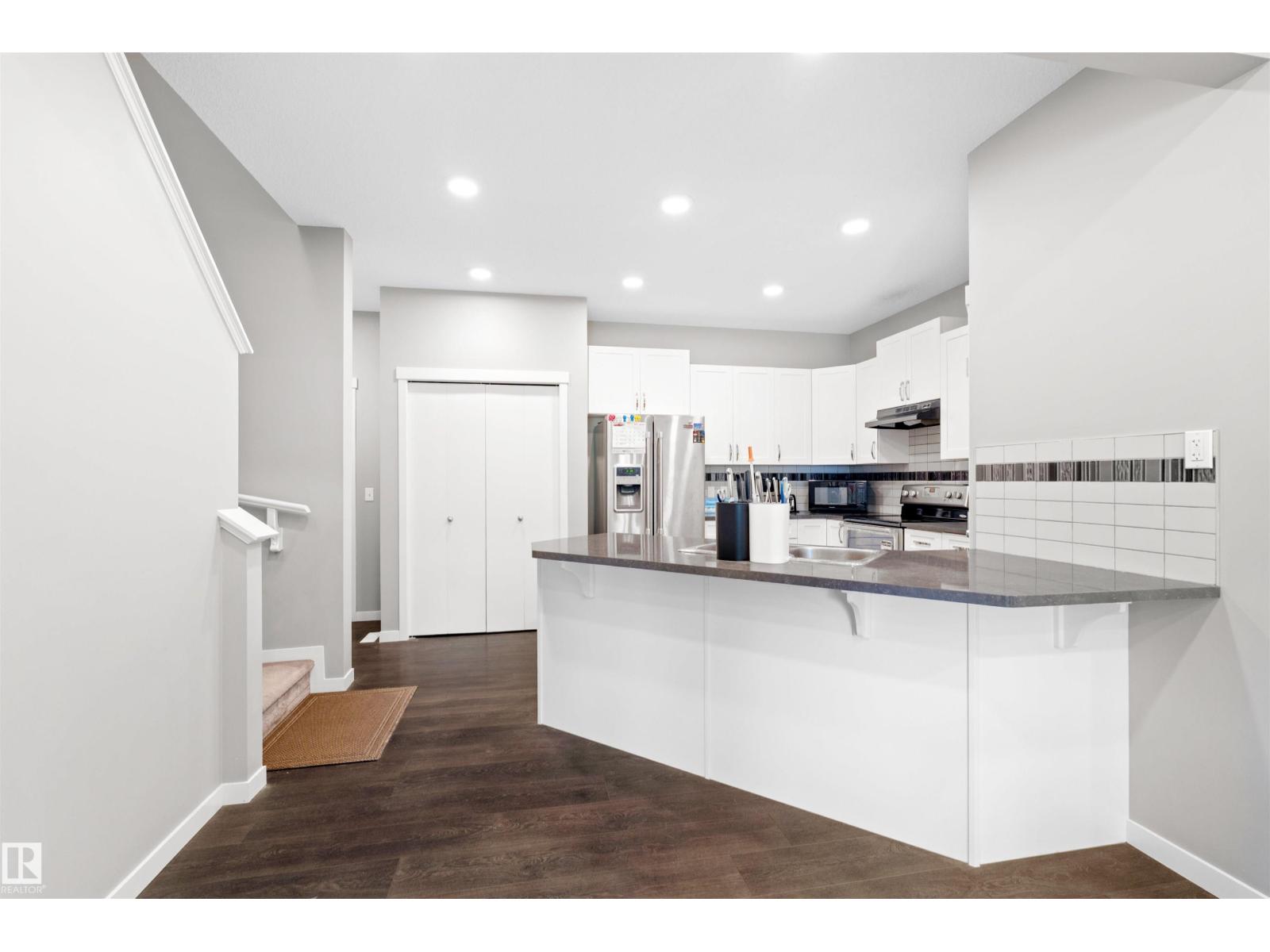 4320 Annett Cm Sw, Edmonton, Alberta  T6W 2V5 - Photo 8 - E4452608