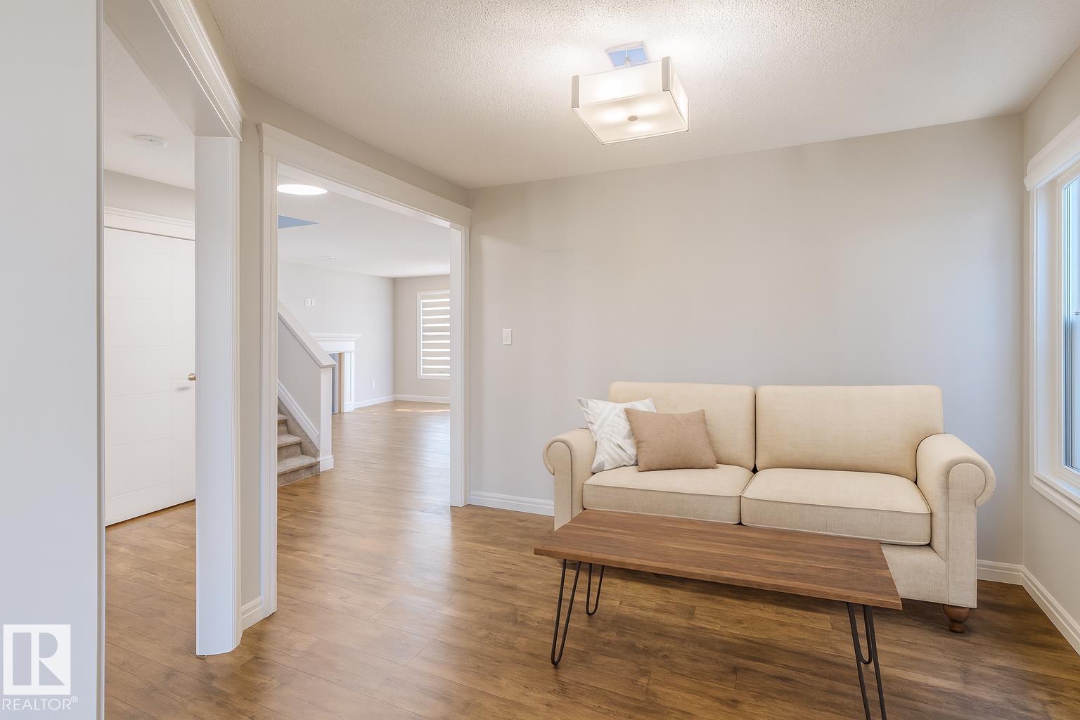 1627 158 Street Sw Sw, Edmonton, Alberta  T6W 3E7 - Photo 4 - E4452610