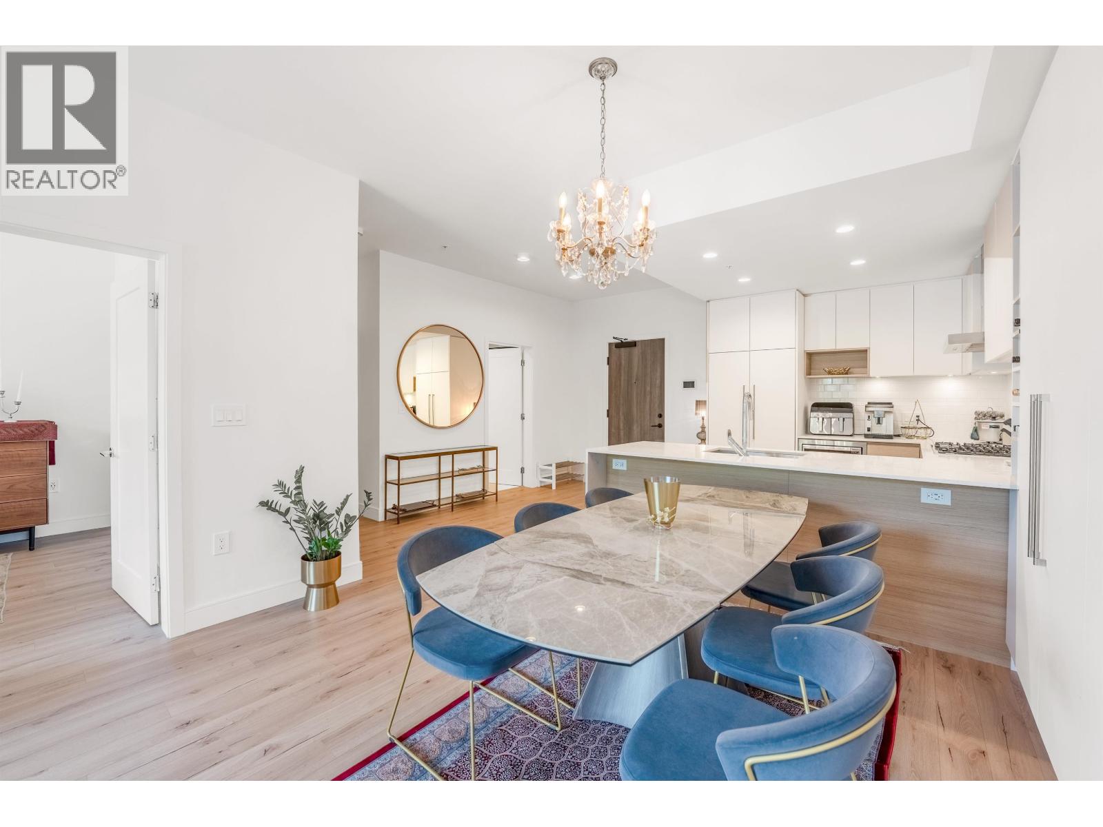 319 55 Klahanie Drive, Port Moody, British Columbia  V3H 0M9 - Photo 4 - R3036130
