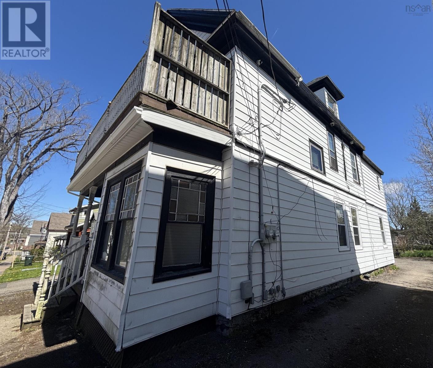 34 Amelia Street, Sydney, Nova Scotia  B1P 6C2 - Photo 2 - 202512033