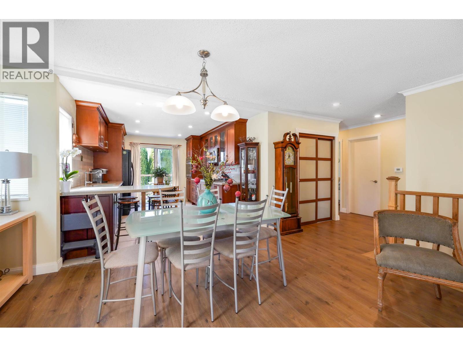 883 Nairn Court, North Vancouver, British Columbia  V7H 2S4 - Photo 11 - R3036498