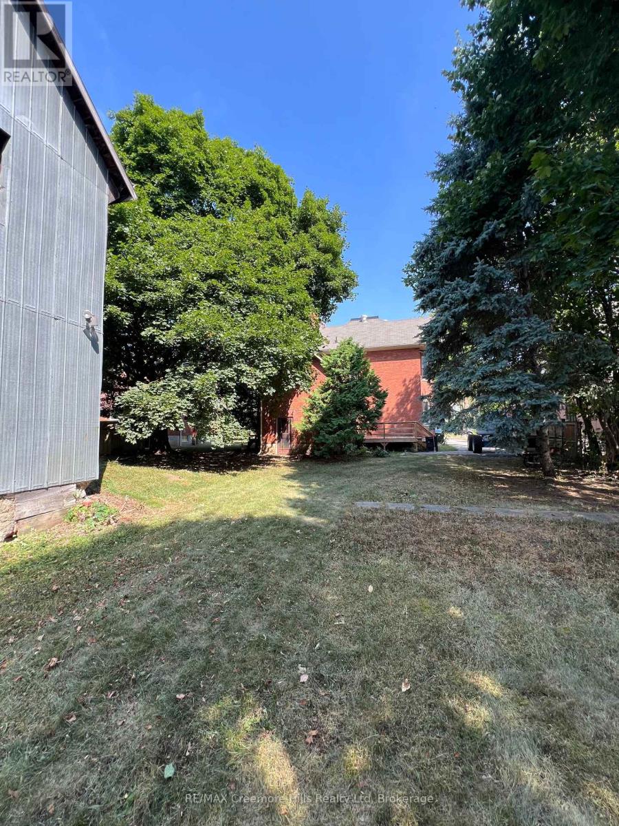 3 Wellington Street E, Clearview, Ontario  L0M 1G0 - Photo 30 - S12340820
