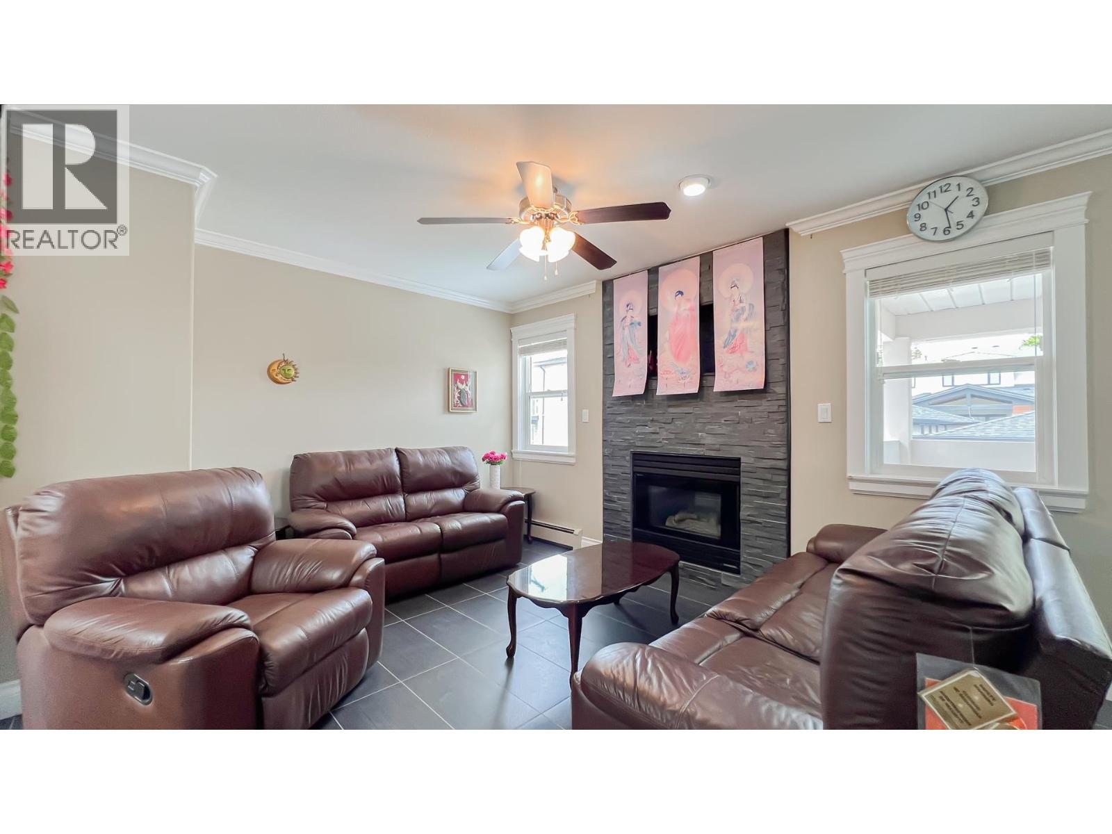 2041 Edinburgh Street, New Westminster, British Columbia V3M 2X7 - Photo 11 - R3036568