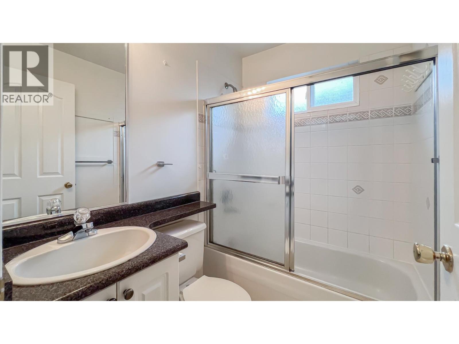 2041 Edinburgh Street, New Westminster, British Columbia V3M 2X7 - Photo 27 - R3036568