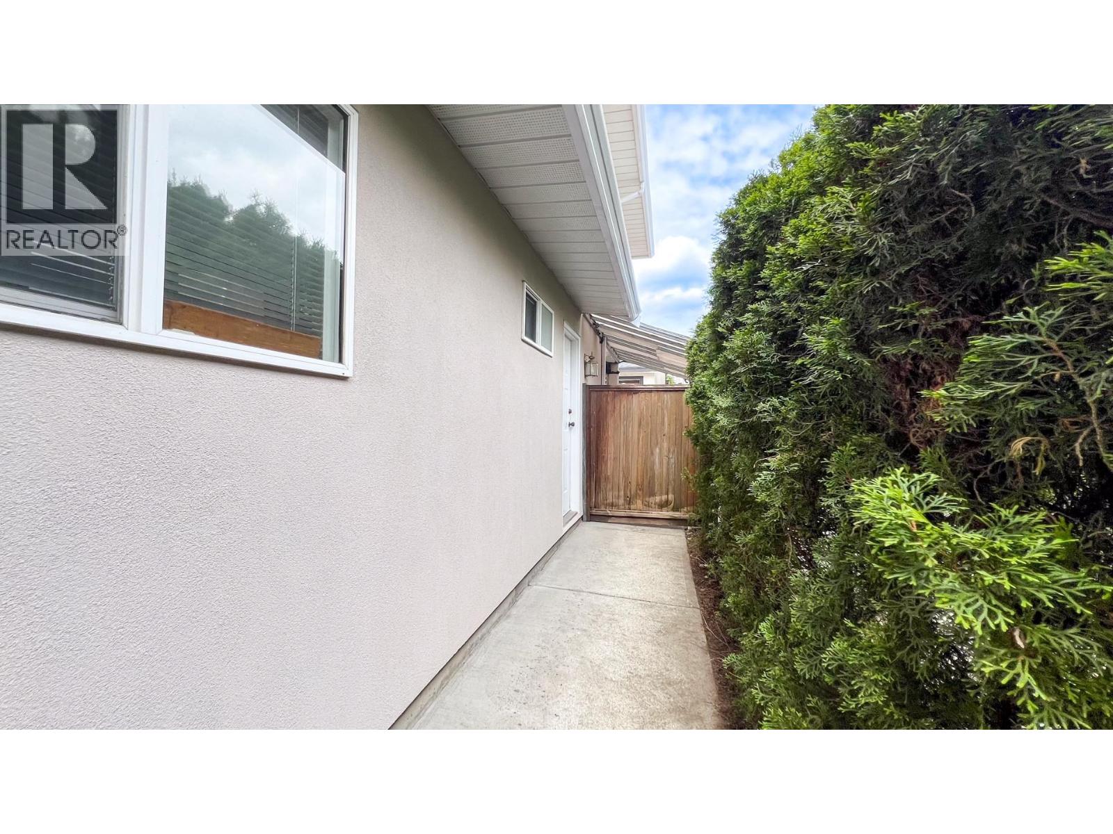 2041 Edinburgh Street, New Westminster, British Columbia V3M 2X7 - Photo 28 - R3036568