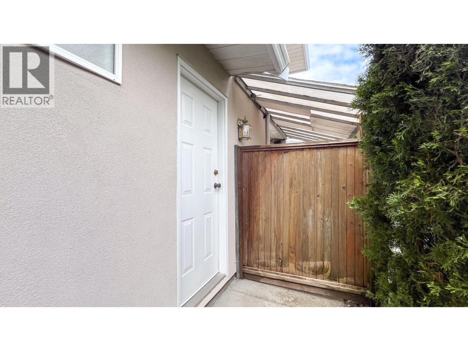 2041 Edinburgh Street, New Westminster, British Columbia V3M 2X7 - Photo 29 - R3036568