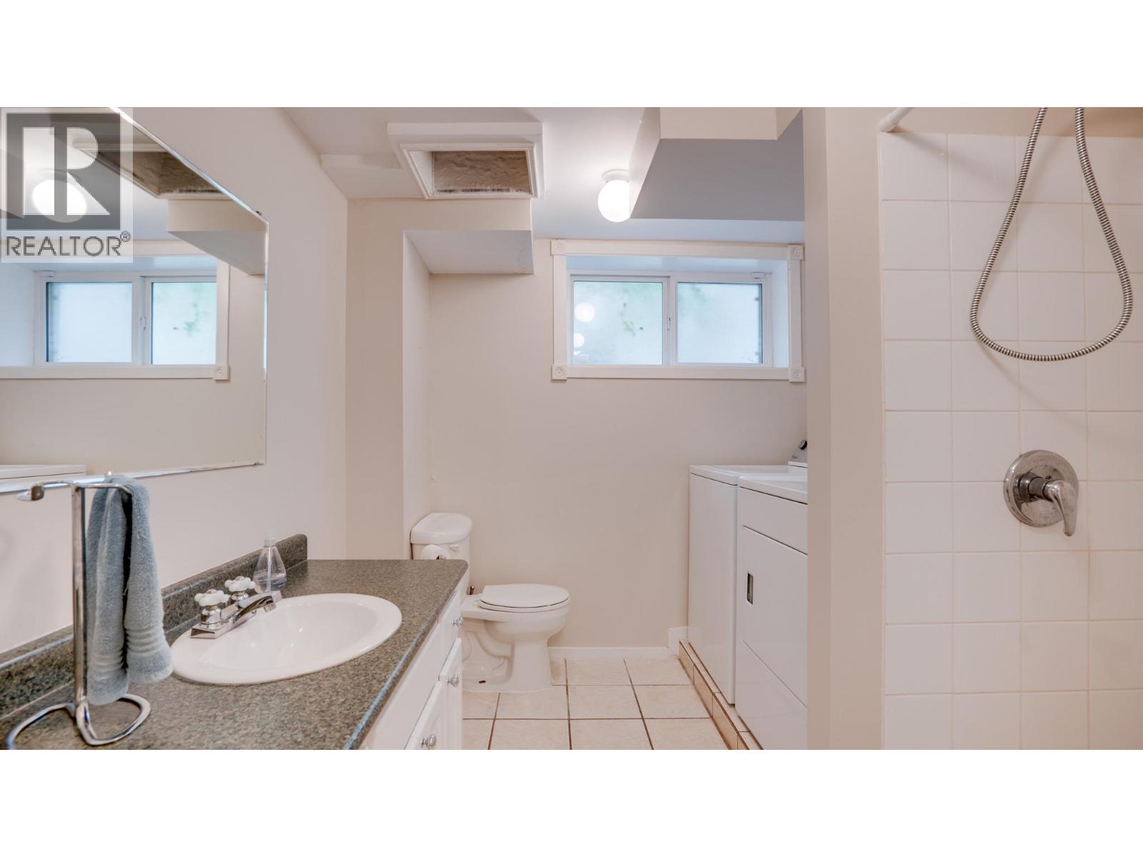 2302 23 Avenue, Vernon, British Columbia  V1T 1J7 - Photo 33 - 10358949