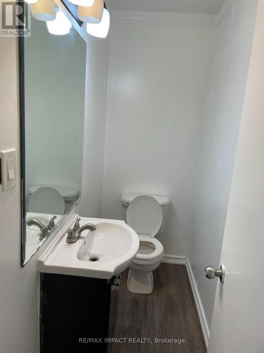 Upper - 957 Glen Street S, Oshawa, Ontario  L1J 3T9 - Photo 10 - E12322056
