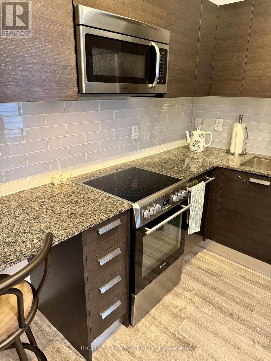 2206 - 42 Charles Street E, Toronto, Ontario  M4Y 1N3 - Photo 8 - C12340814