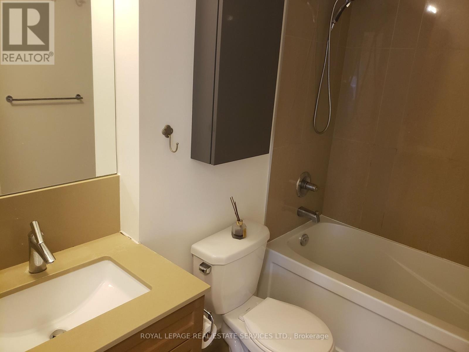 520 - 98 Lillian Street, Toronto, Ontario  M4S 0A5 - Photo 13 - C12340827