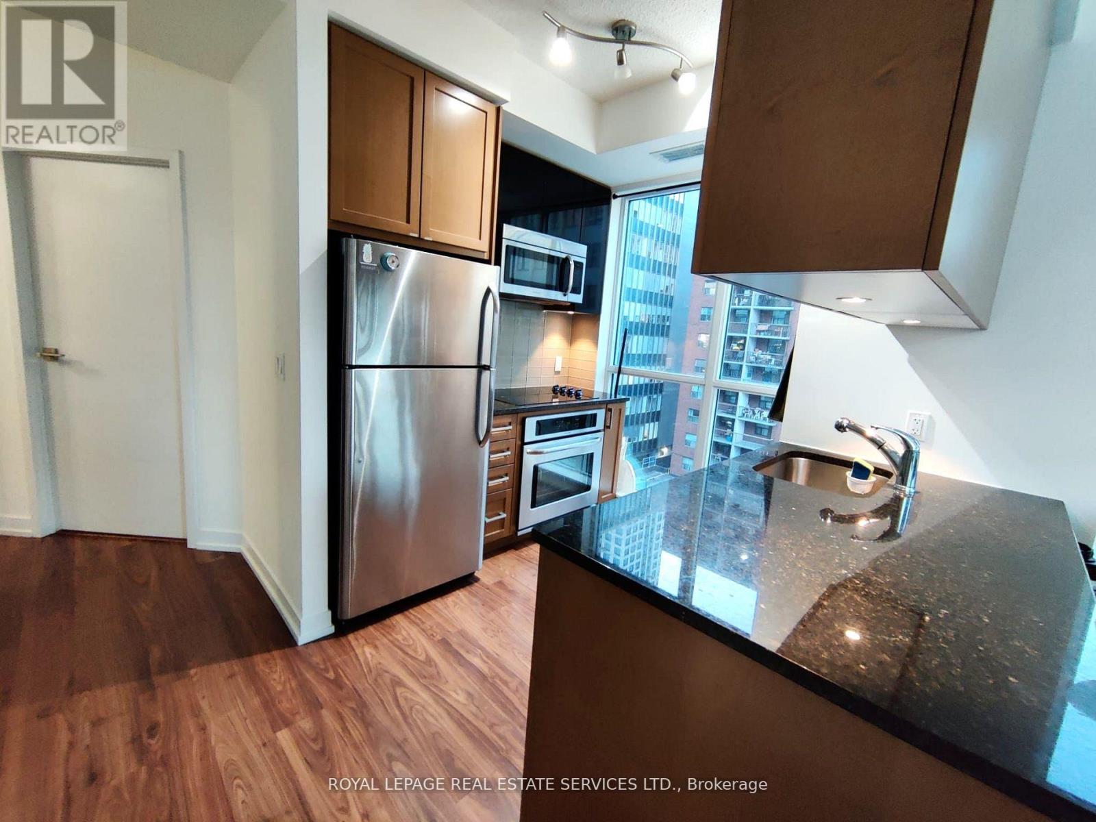520 - 98 Lillian Street, Toronto, Ontario  M4S 0A5 - Photo 8 - C12340827