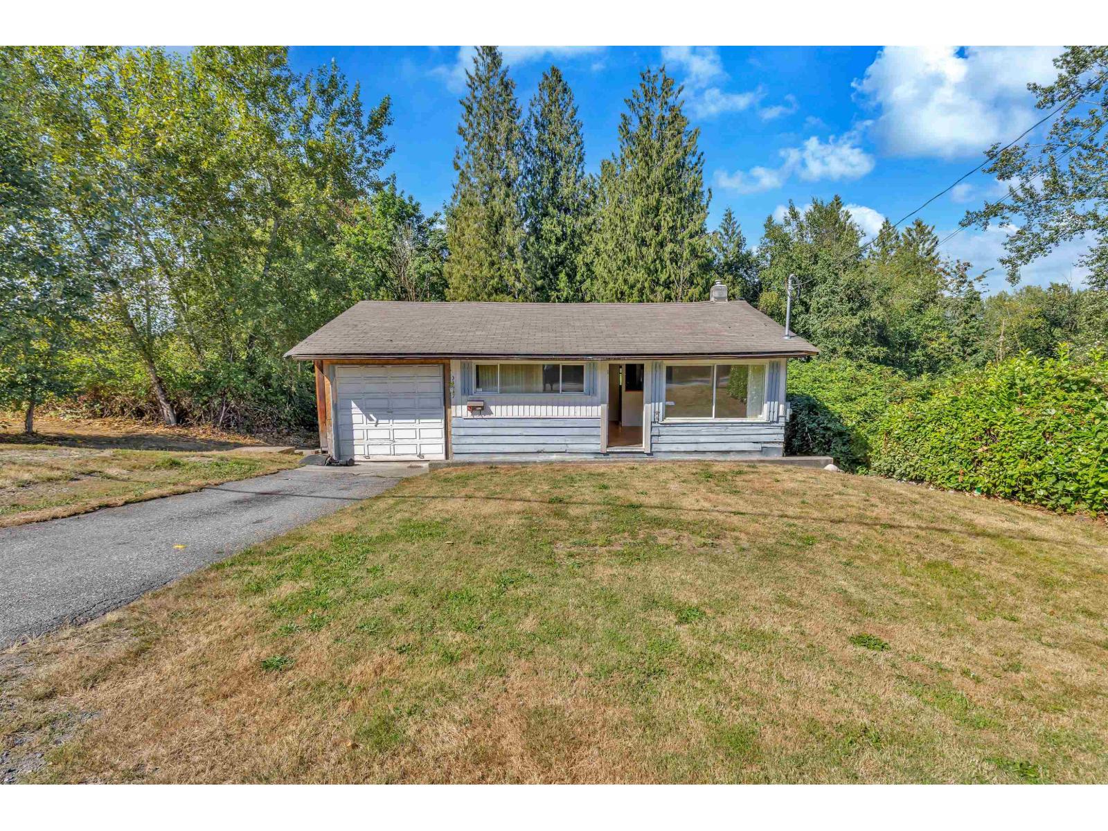 Property at 33667 MOREY AVENUE image 1