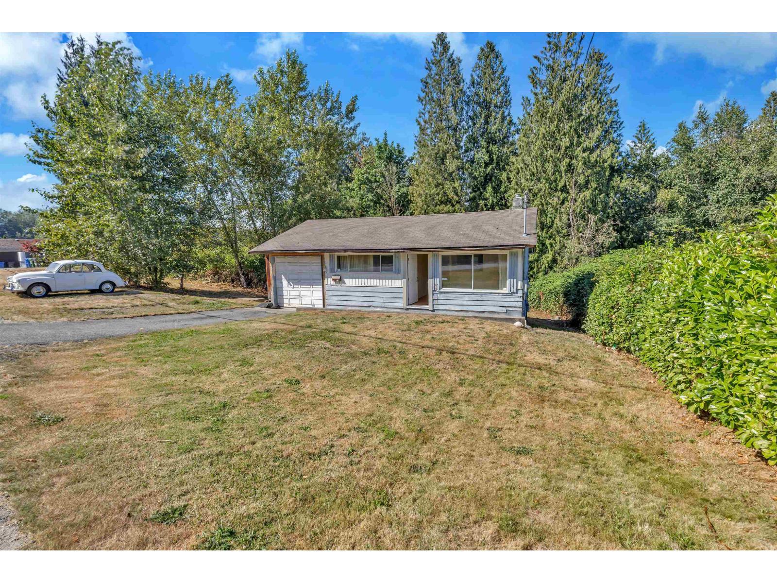 Property at 33667 MOREY AVENUE image 2