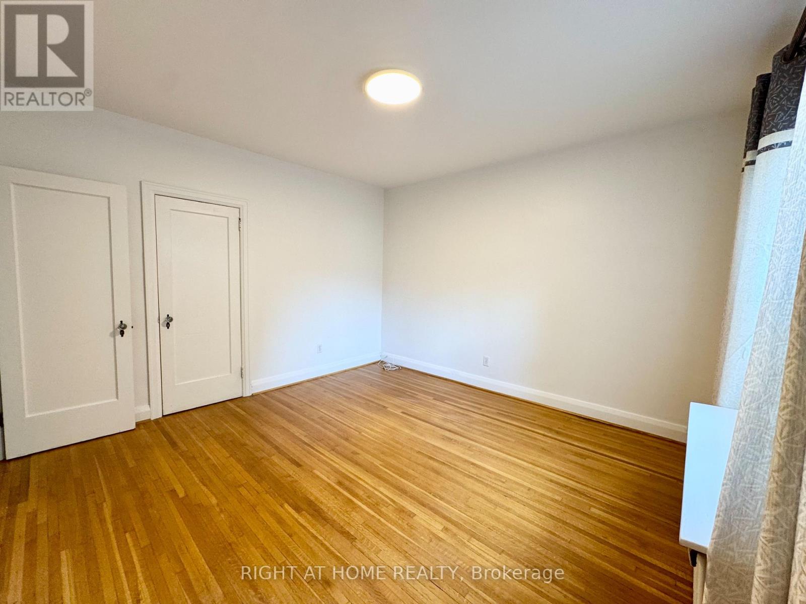 Main Apartment - 1198 Avenue Road, Toronto, Ontario  M5N 2G1 - Photo 15 - C12319398