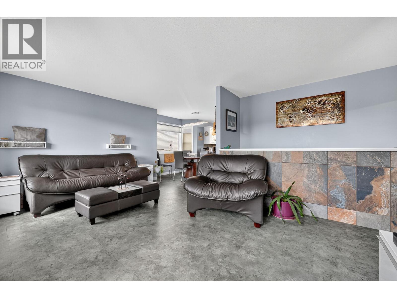 Property at 6400 Spencer Road Unit# 41 image 4