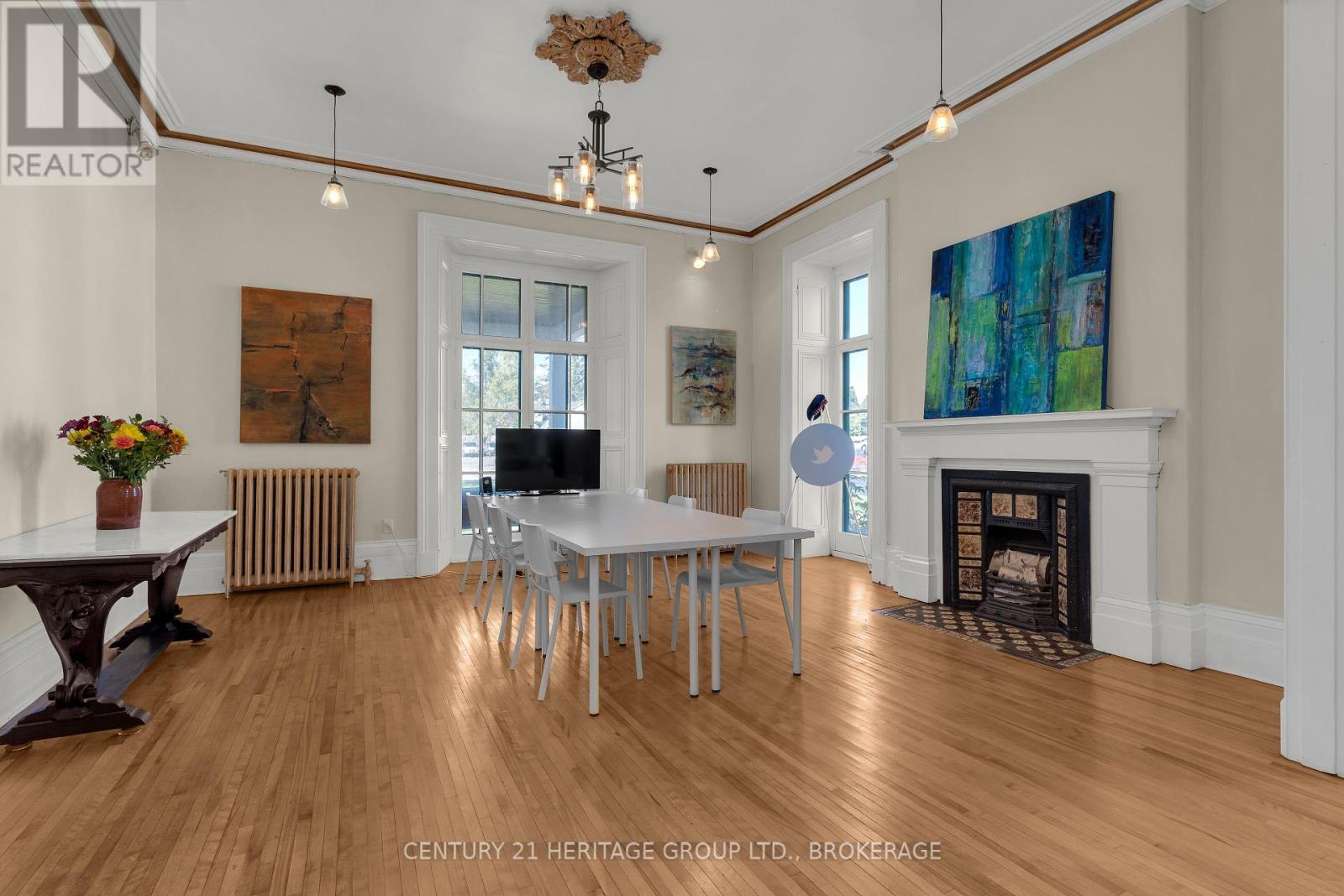 389 King Street E, Gananoque, Ontario  K7G 1G6 - Photo 20 - X12340846